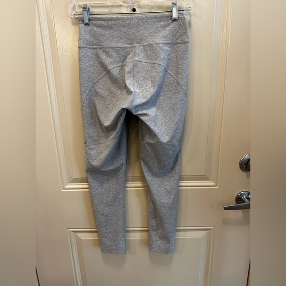Outdoor Voices 7/8 Warmup Leggings Two-Tone Dove &Ash , size S - Picture 7 of 8